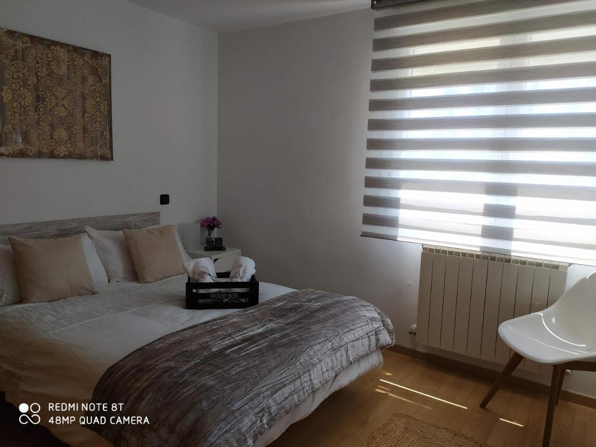 Vianatxiki Apartment Виана Екстериор снимка