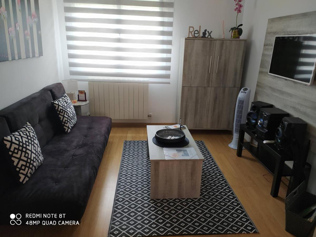 Vianatxiki Apartment Виана Екстериор снимка